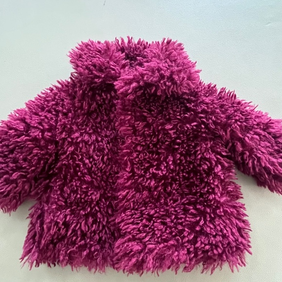 Fuchsia Faux Fur Kids Jacket Size 12-18 months - Picture 1 of 3
